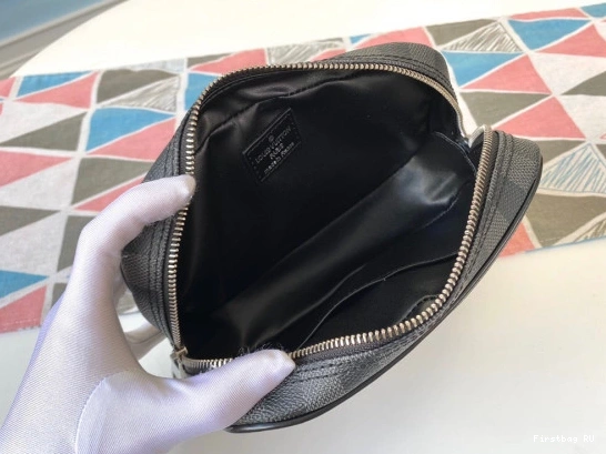 First bags ru POUCH LOUIS PM TOILETRY VUITTON 0730